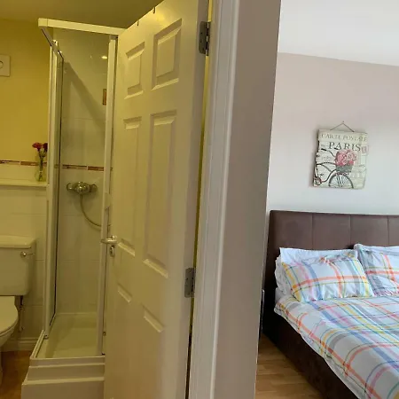 5 Bedroom Penthouse *