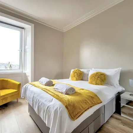 Leith Links Luxury Central ✰ Sleeps 6 Apartment