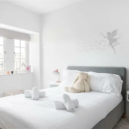 Luxurious Living In Gullane Edinburgh