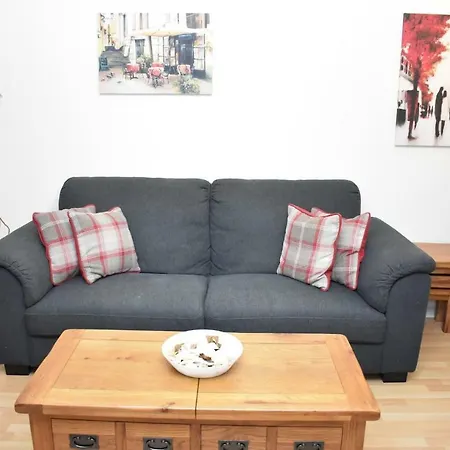 Διαμέρισμα Two Bed City Centre With Private Parking *