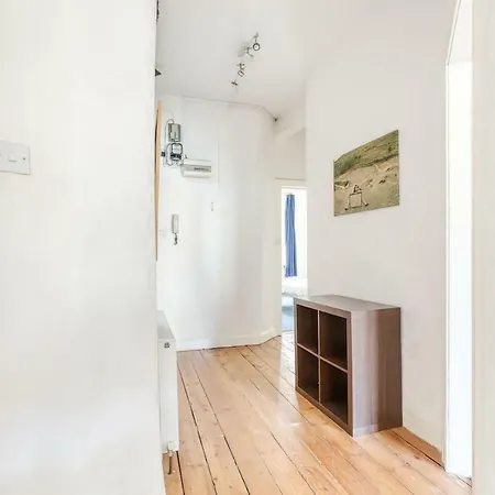 Quiet Two Bed Near City Centre & Haymarket! Εδιμβούργο