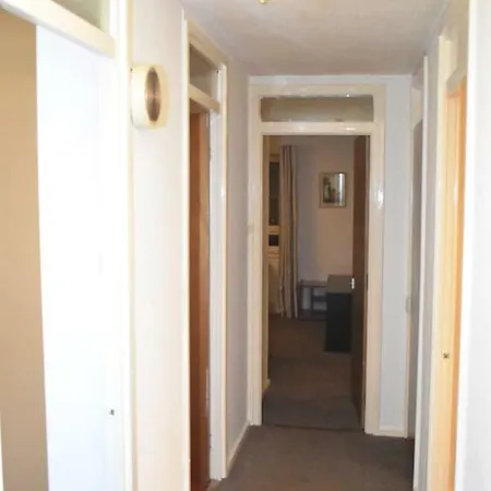 شقة Homely 2br Apt In Residential Eastern إدنبرة