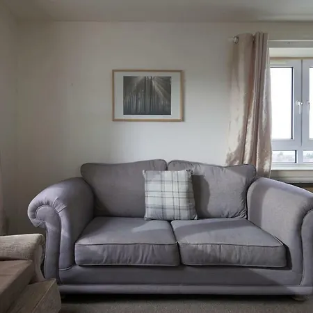 شقة Homely 2br Apt In Residential Eastern إدنبرة