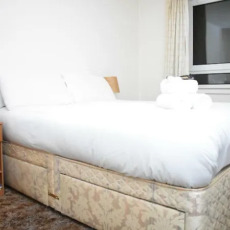 Homely 2br Apt In Residential Eastern شقة