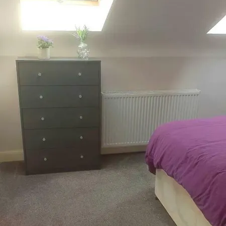 Apartment Newly Refurbished Duplex In City Centre