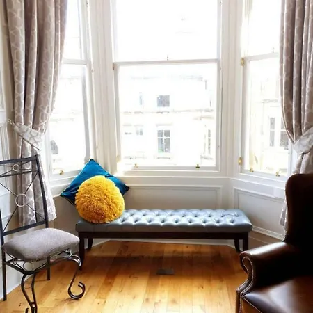 Apartment Newly Refurbished Duplex In City Centre *