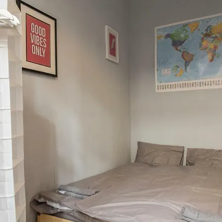 Edina * Bright City Centre Apartment Edinburgh