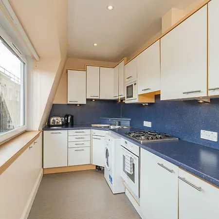 Appartement 2 Bedroom Central With Stunning Castle View *