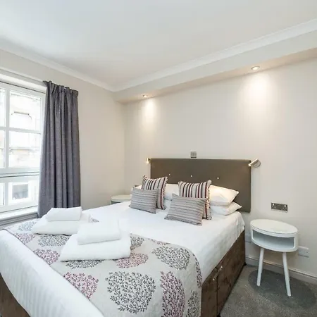 Fountain Court - Grove Apartahotel Edimburgo