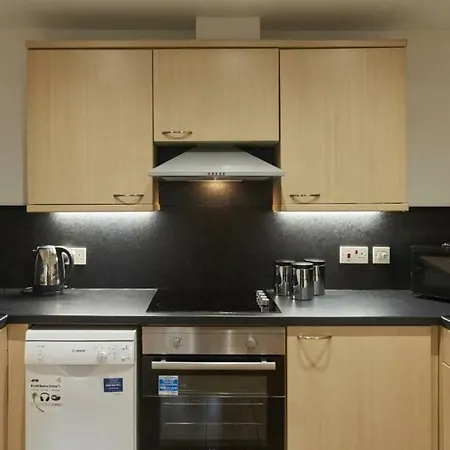 Fountain Court - Grove 4*