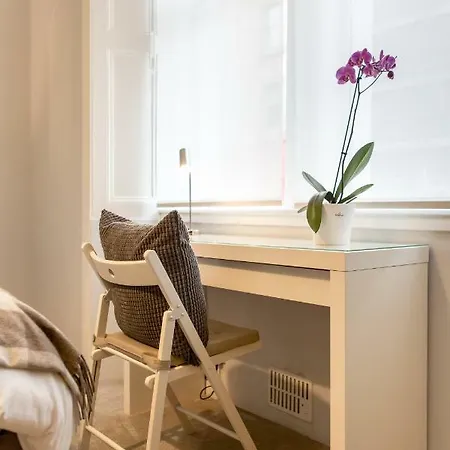 Apartment Scottish Stays - 1 Bedroom Flat In The Heart Of Leith *