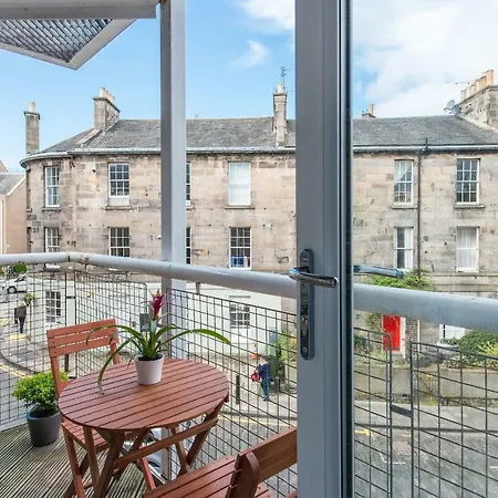 Scottish Stays - The Stockbridge Apartment Edinburgh
