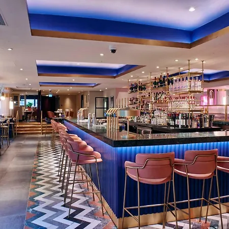 Le Monde Hotel EDI