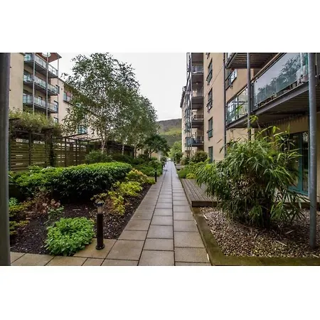 And Stylish One Bedroom Apartamento *