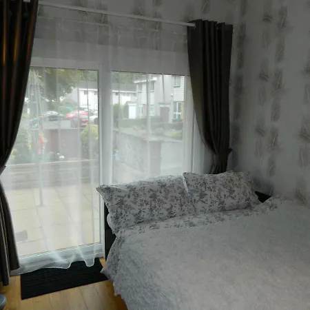 Double In Prestigious Grange-private Entrance Pansiyon *