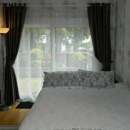 Double In Prestigious Grange-private Entrance * Edinburgh