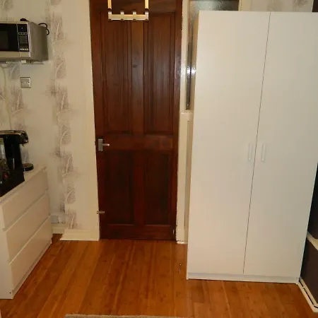 Double In Prestigious Grange-private Entrance * Edinburgh