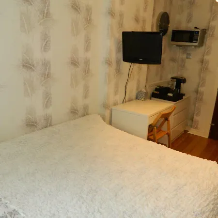 Double In Prestigious Grange-private Entrance Pansiyon Edinburgh