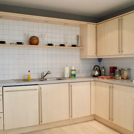 1 Bedroom With Balcony