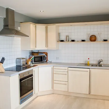 1 Bedroom With Balcony