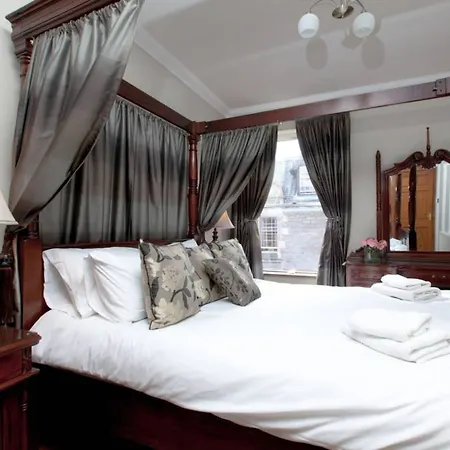 Apartment 2 Bedroom Centre Duplex Edinburgh