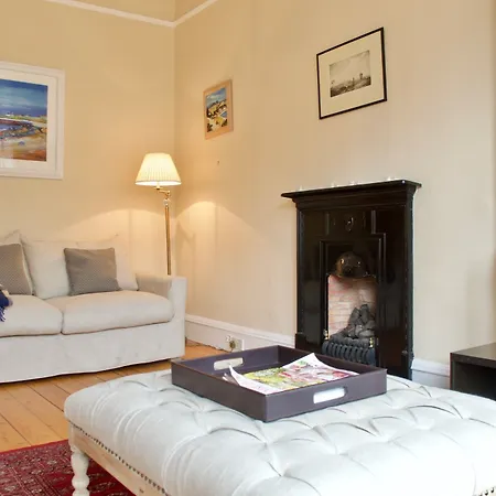 Spacious 1 Bedroom Stockbridge Flat Apartment Edinburgh