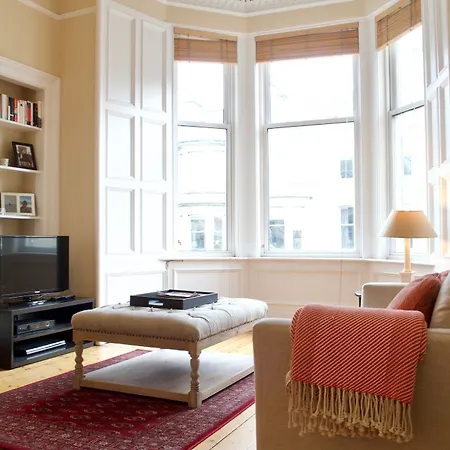 Apartment Spacious 1 Bedroom Stockbridge Flat *