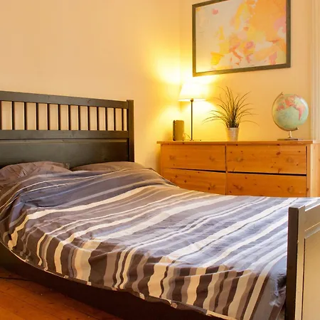 Appartement 2 Bedroom Flat In Morningside