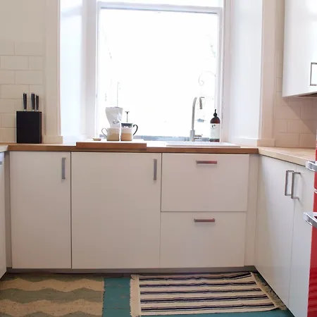 1 Bedroom Flat With Location * Edinburgh