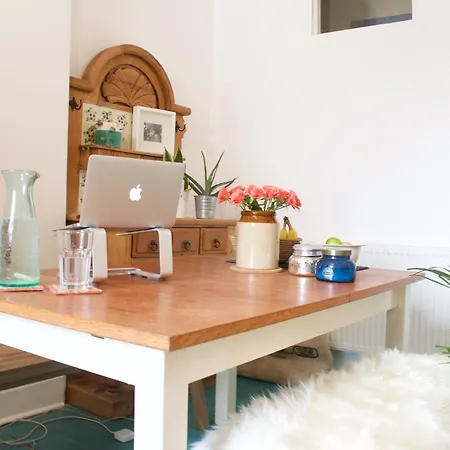 1 Bedroom Flat With Location Apartment Edinburgh