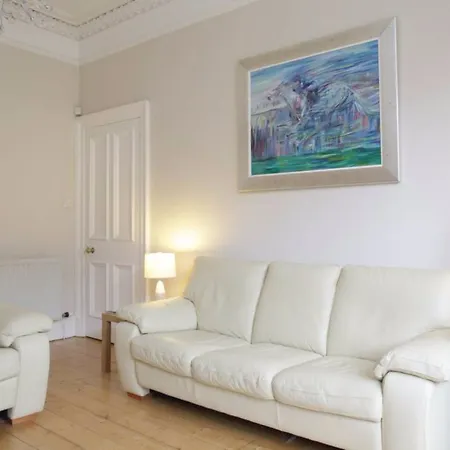 Appartamento 2 Bedroom Stockbridge Edimburgo