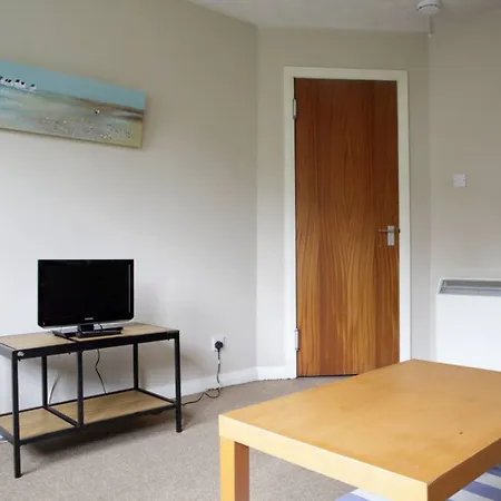 1 Bedroom By The Meadows Sleeps 2