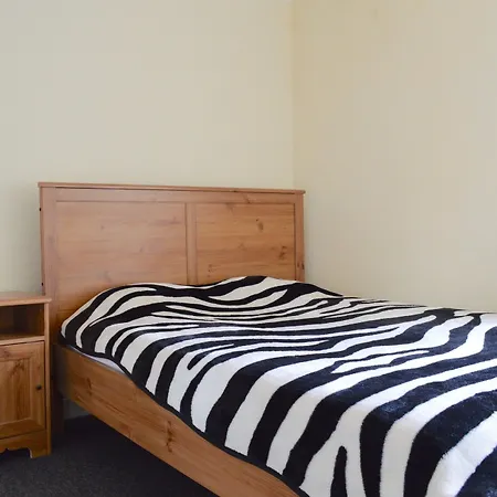 1 Bedroom Centre