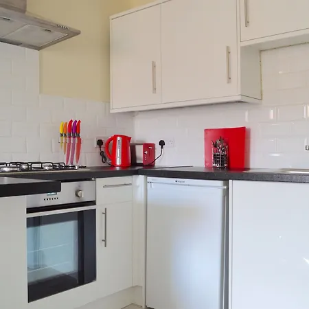 1 Bedroom Centre