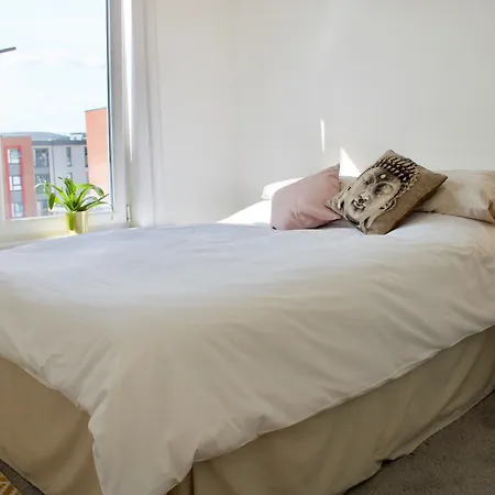 2 Bedroom Near Murrayfield