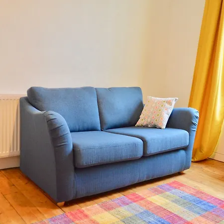 One Bedroom Flat With Box In * Edinburgh