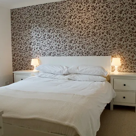 شقة Ground Floor Flat In