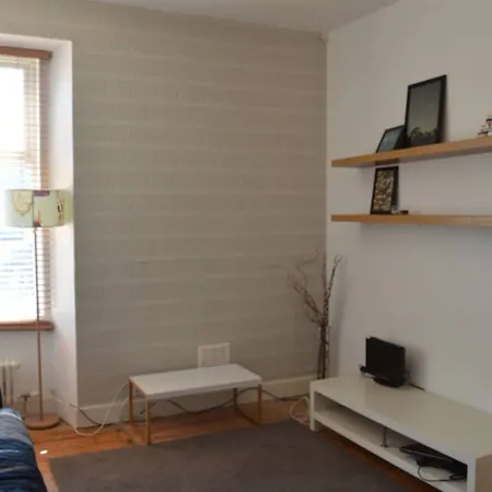 1 Bedroom Flat Near Murrayfield Stadium شقة إدنبرة