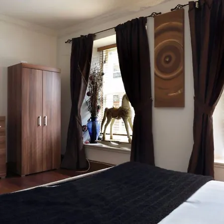 아파트 2 Bedroom Flat Near Playhouse 에든버러