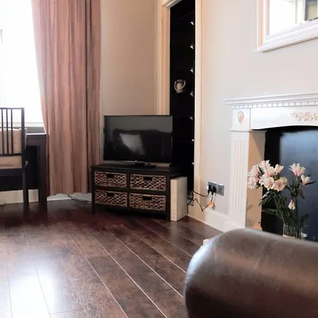 2 Bedroom * 爱丁堡