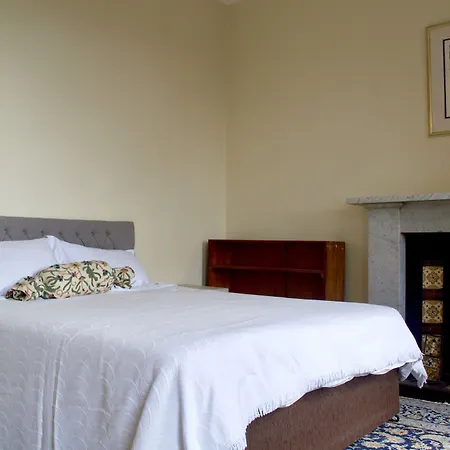 شقة 3 Bedroom Flat In Edinburgh's New Town Sleeps 6
