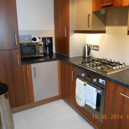 Apartment Centre 2 Bedroom Sleeps 4