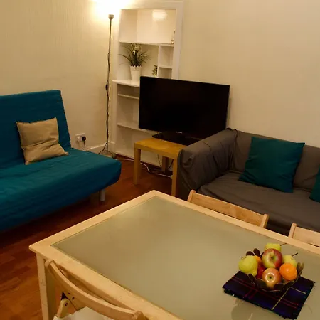 2 Bedroom In Pleasance Apartament Edynburg
