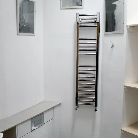 3 Bedroom Flat Edinburgh