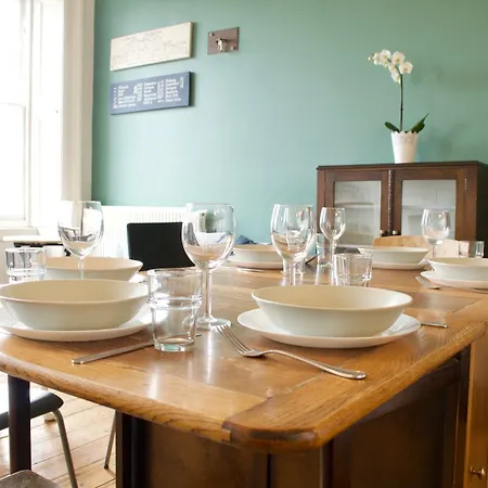 3 Bedroom Flat Lejlighed