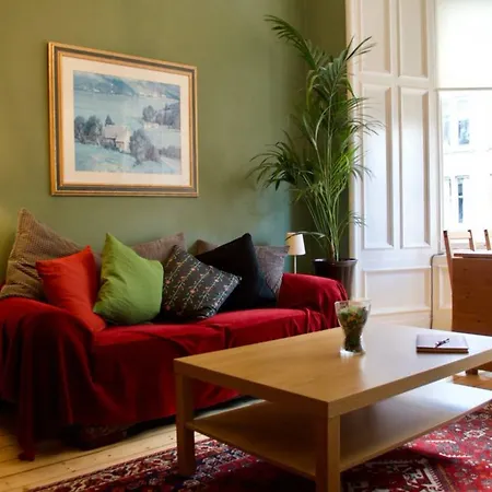 1 Bedroom Stockbridge شقة