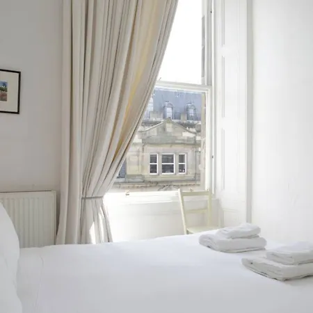 شقة 2 Bedroom Flat In New Town إدنبرة