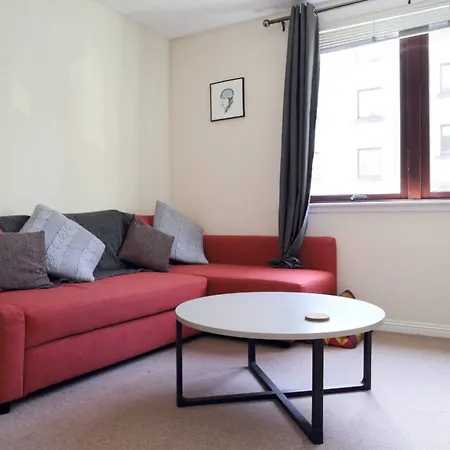 2 Bedroom Canalside