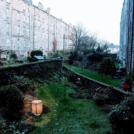 2 Bedroom, 2 Bathroom In New Town Edimburgo
