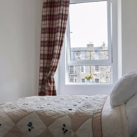 Apartament 1 Bedroom In Edinburgh's New Town Edynburg